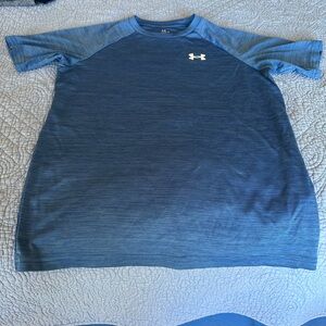 Under Armour Boy’s Heathered Blue Tee